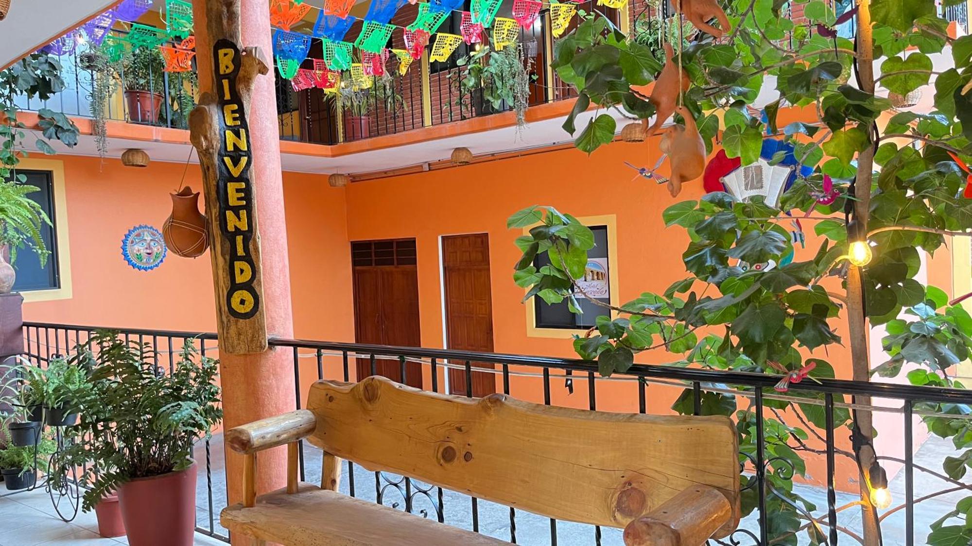La Cascada 2*